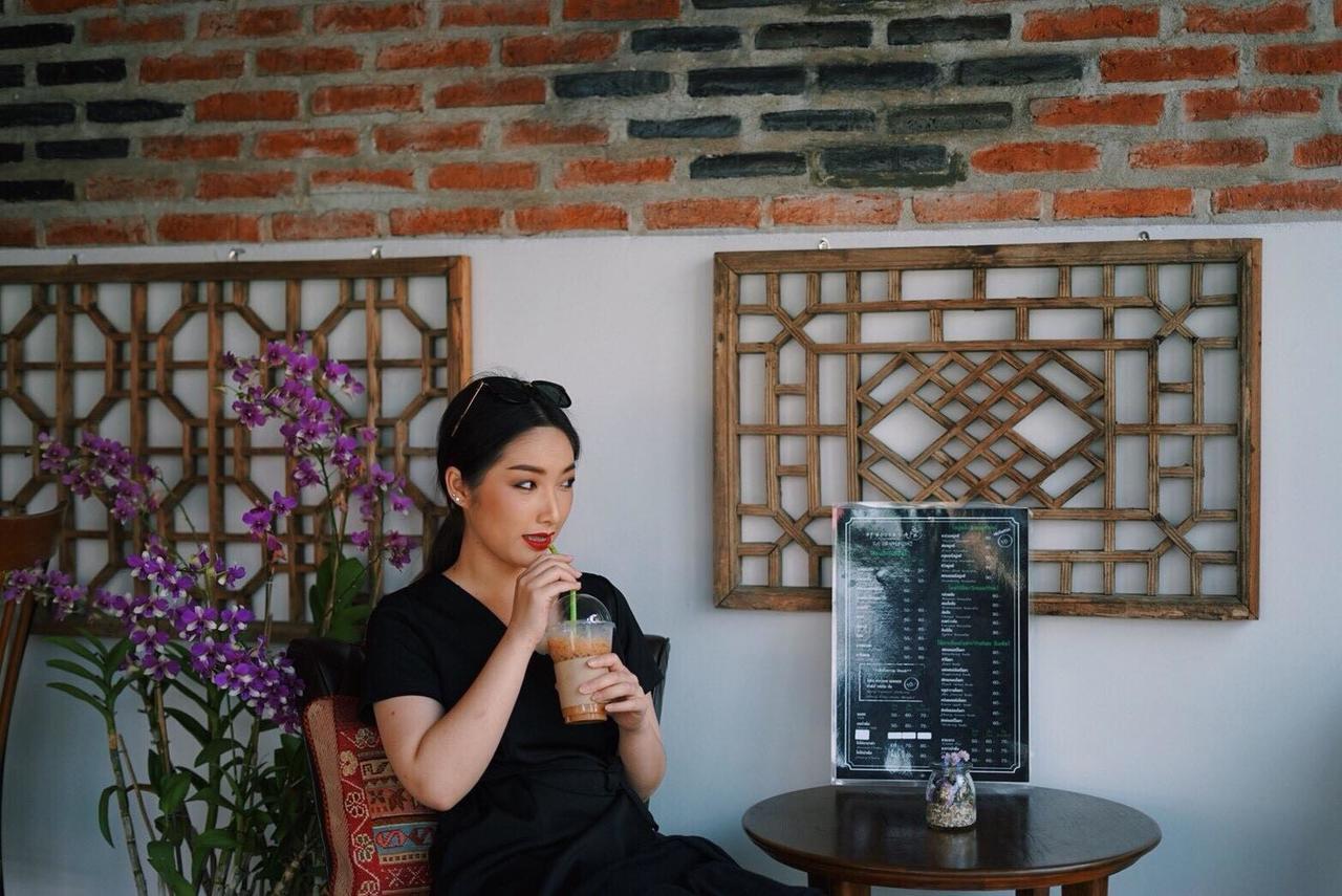 Hp House Cafe' Hotel Chiang Mai Buitenkant foto